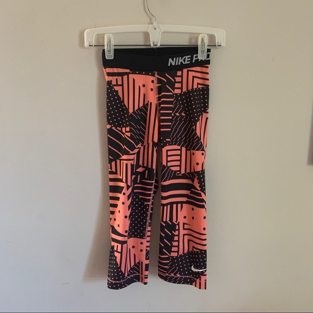 Nike Pro Dri-Fit Pink Black Geometric Crop Legging